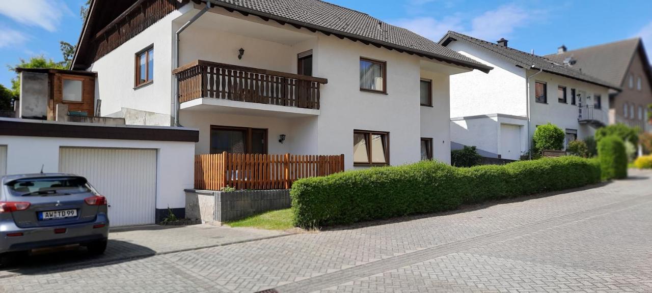 Ferienwohnung Bausenbergblick Niederzissen Exterior foto